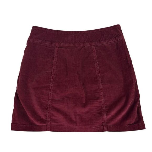 Free People Womens size 6  Skirt Mini Short Burgundy Corduroy Button Front - Picture 3 of 8